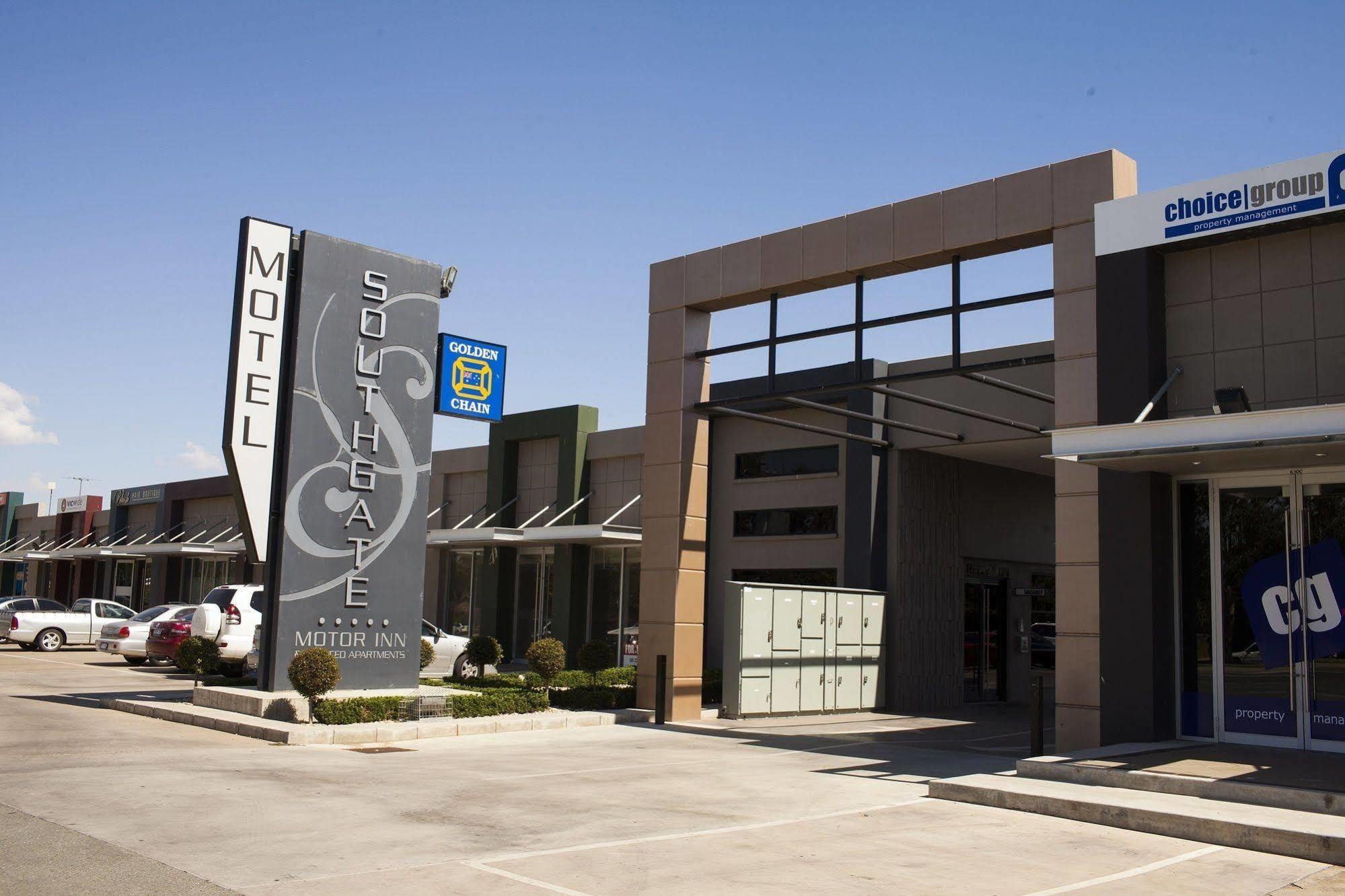 Southgate Motel 4*